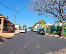 Equipe acompanhando a obra.