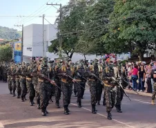 DESFILE