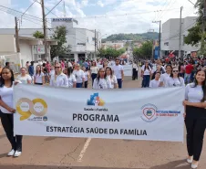 DESFILE