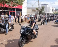 DESFILE