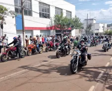 DESFILE