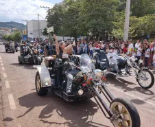 DESFILE