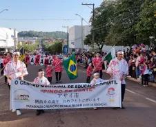 DESFILE