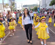 DESFILE