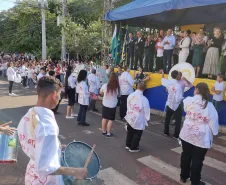 DESFILE
