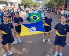 DESFILE