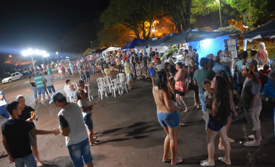 Fotos da Feira Livre Cidade das Flores