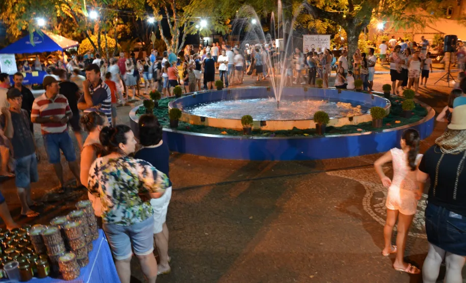 Fotos da Feira Livre Cidade das Flores