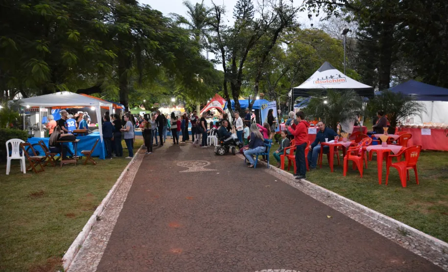 Fotos da Feira Livre Cidade das Flores
