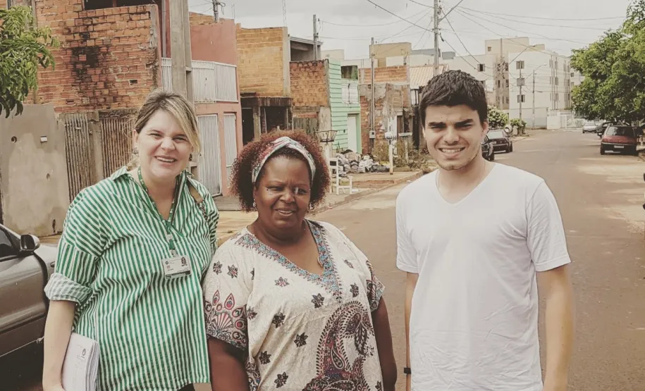 Finalizando a coleta de dados no Residencial Vista Bela em Londrina/PR