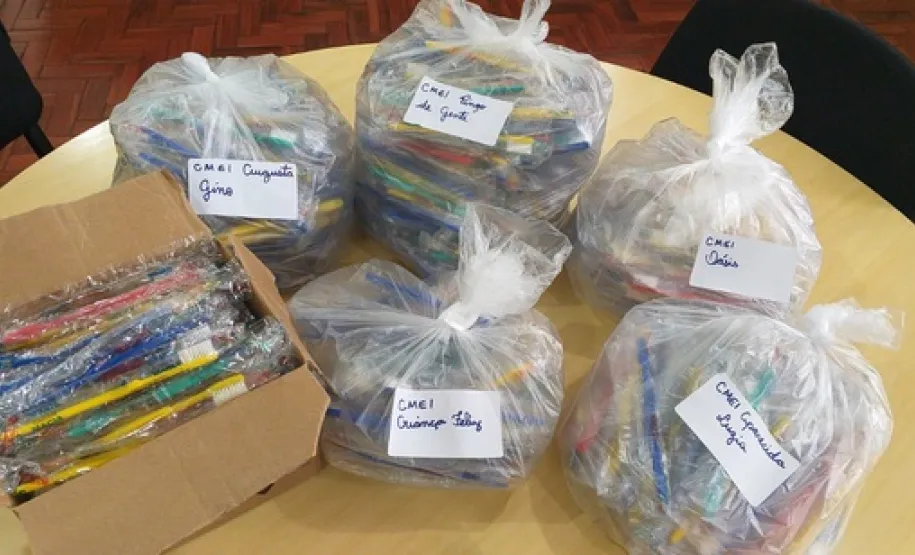 Escovas Distribuídas