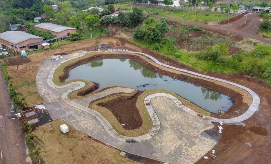 Parque em fase de construção. Foto: Divulgação SEDEST/IAT.