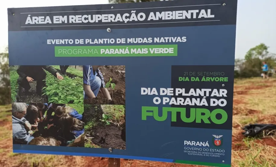 Paraná mais verde - placa de identificação