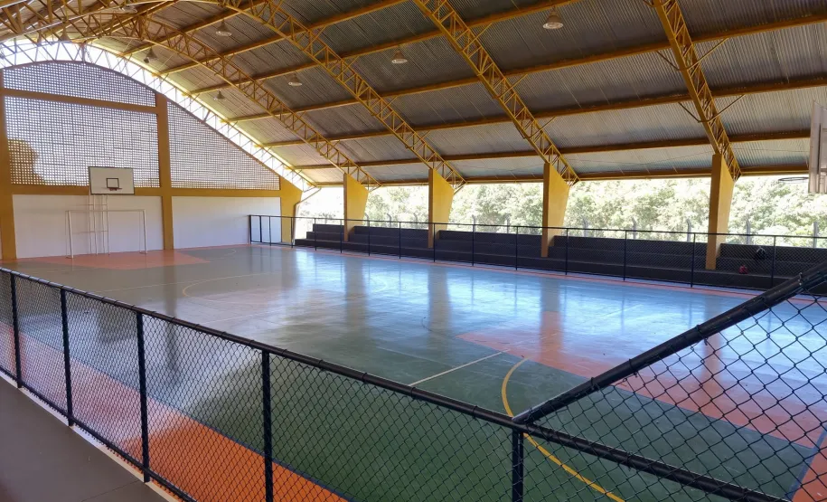 Quadra Poliesportiva