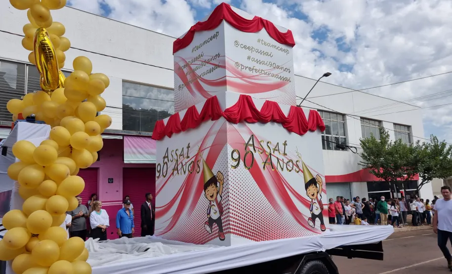 Desfile 90 Anos de Assaí