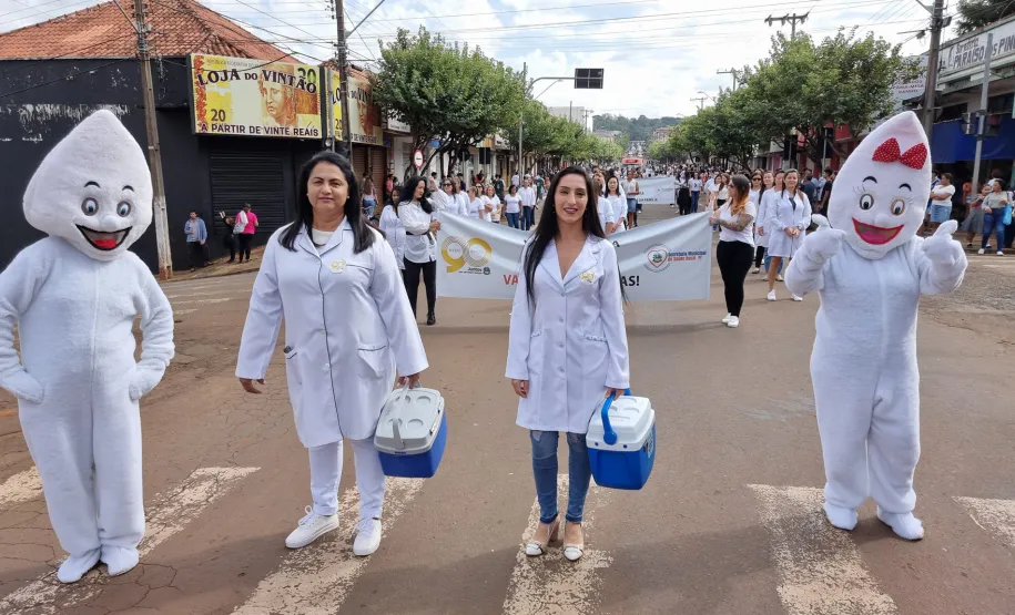 Desfile 90 Anos de Assaí