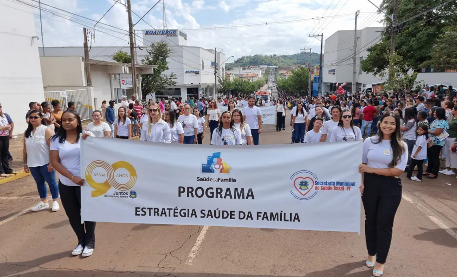 Desfile 90 Anos de Assaí