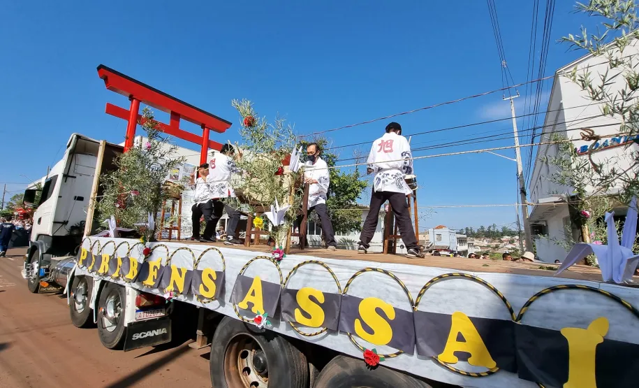 Desfile 90 Anos de Assaí