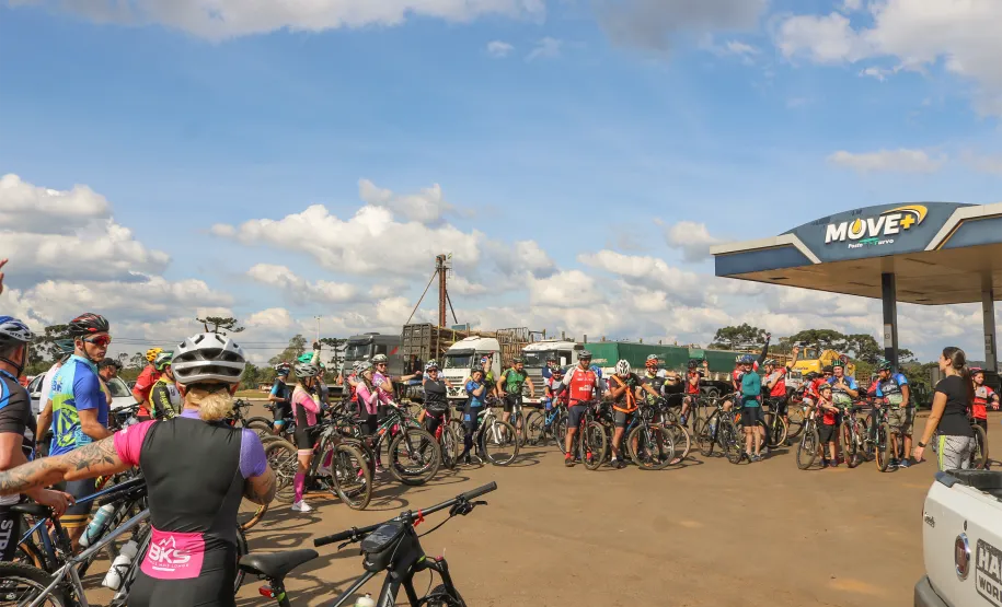 Encontro dos ciclistas