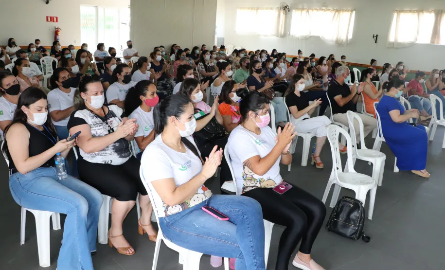 Projeto Colo de Mãe Ivaiporãense