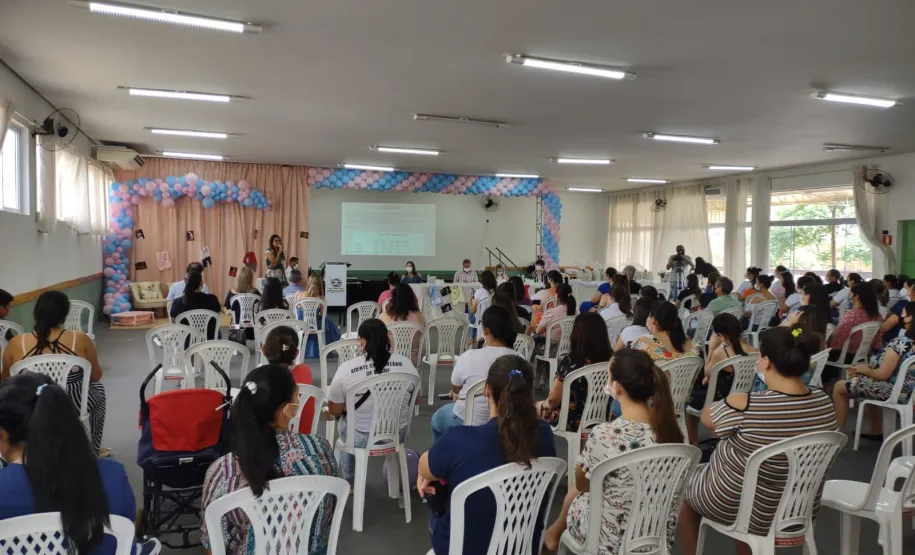 Projeto Colo de Mãe Ivaiporãense