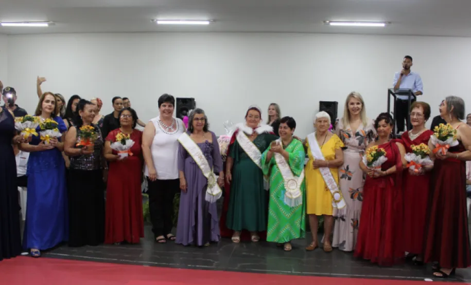 Candidatas a Miss após a realização da premiação
