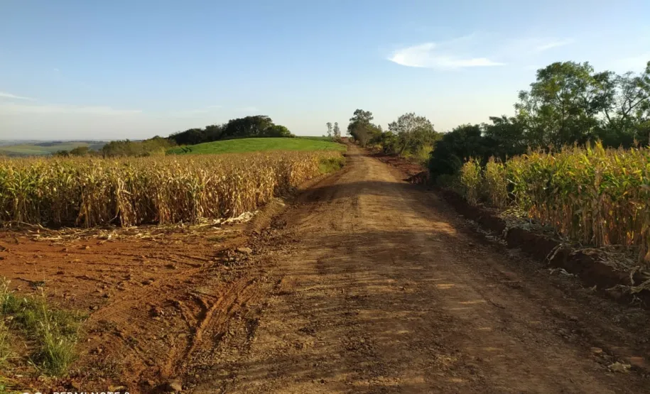 Adequação de Estrada Rural