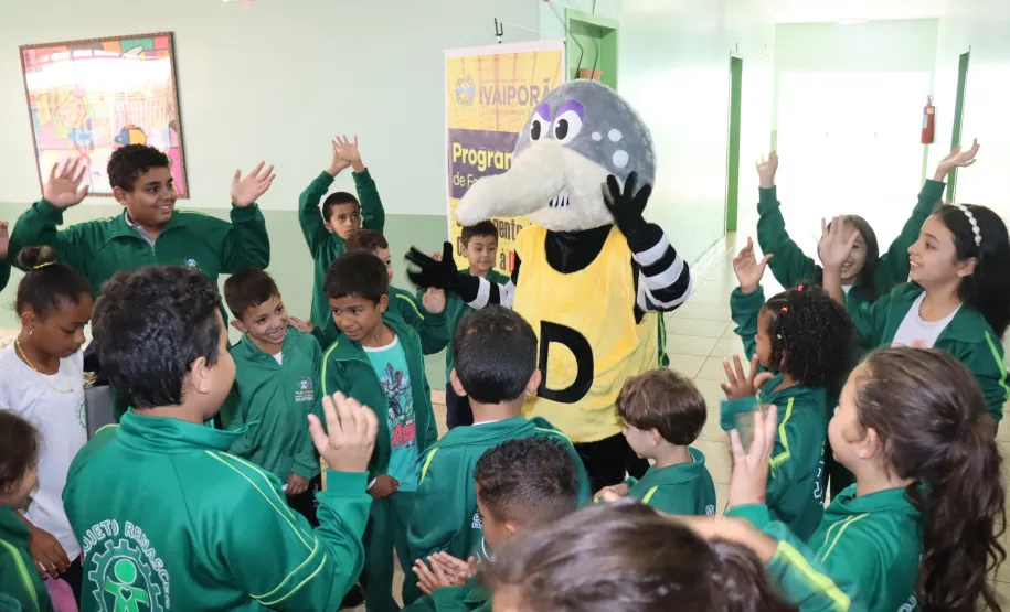 Super Agente de Combate à Dengue recebe kit de visitação da Prefeitura de Ivaiporã