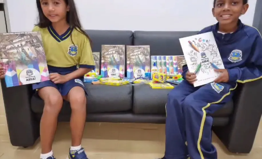 Uniformes e Materiais