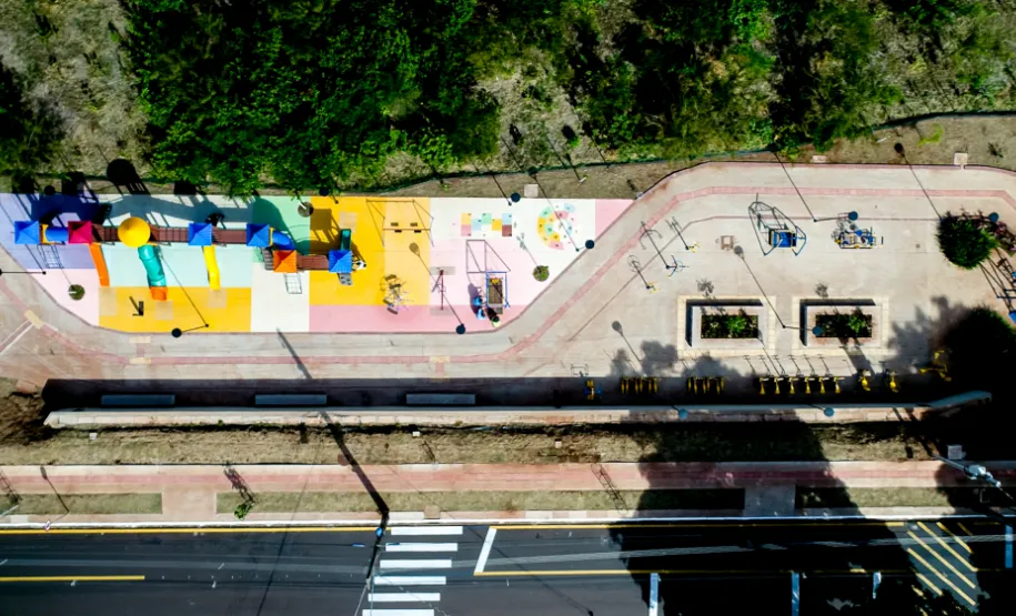 Vista aérea do Parque Linear Gralha Azul