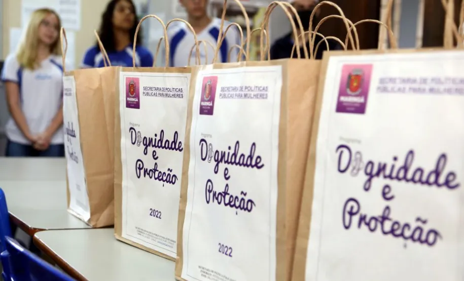 Entrega em escola da rede pública