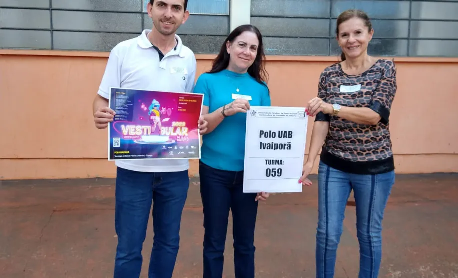 Coordenação do polo juntamente com equipe da UEPG