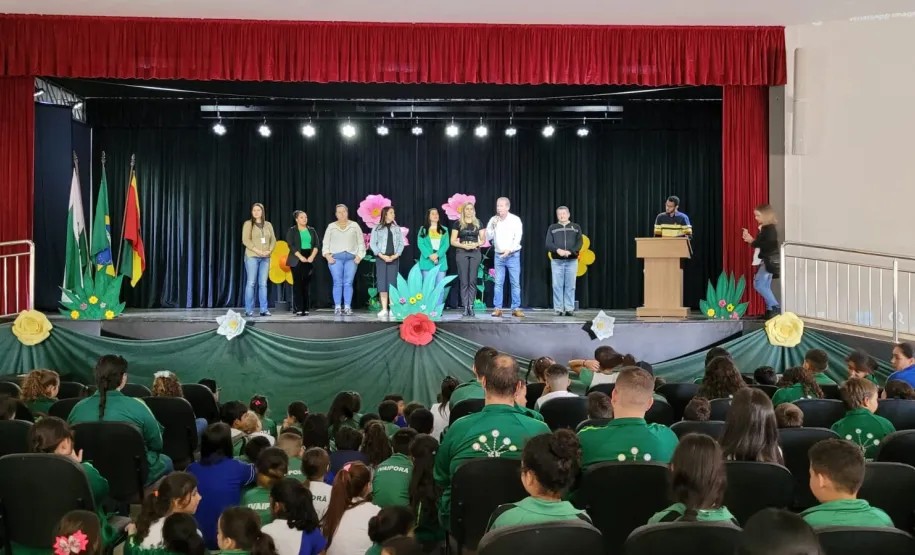 Fala do prefeito Carlos Gil