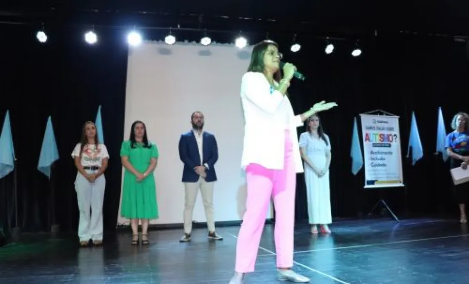 Diretora de Saúde de Ivaiporã Cristiane Pantaleão - No Encontro, Vamos Falar de Autismo?