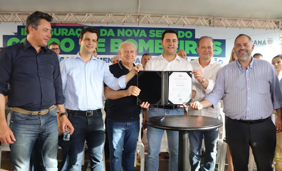 imagens da inauguração