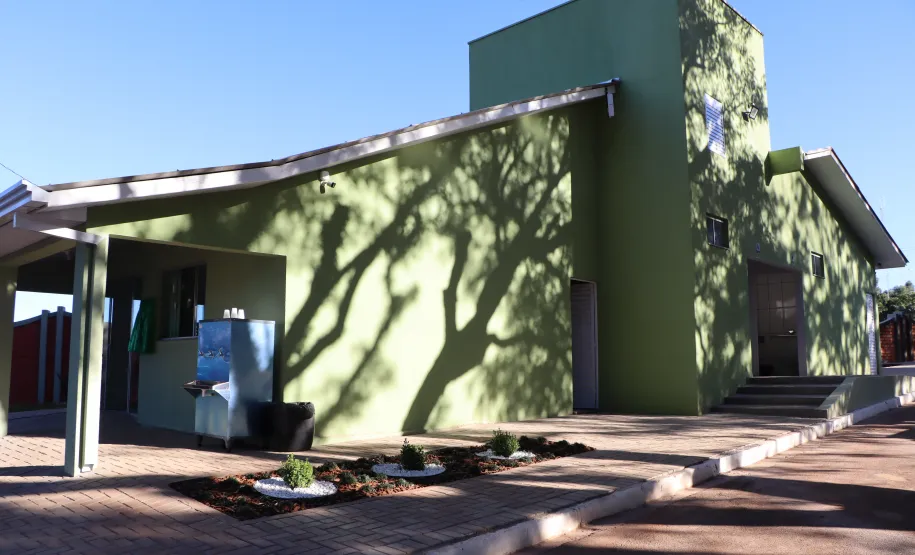 Imagem exterior da estrutura feita