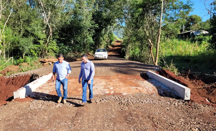 Ponte água da Prata