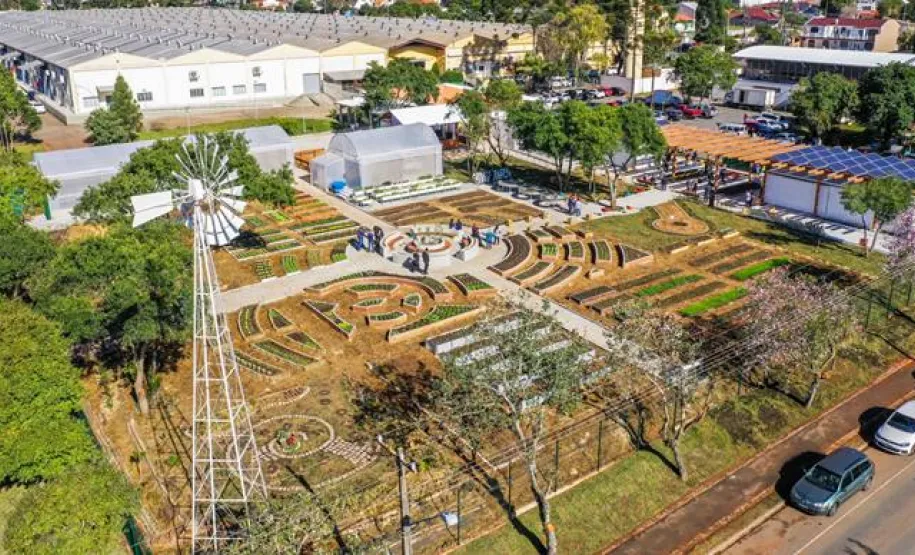 Fazenda Urbana Cajuru