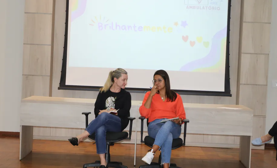 Progama Brilhantemente - Enfermeira Karen e Cristiane Secretária de Saude, discuntindo sobre o programa.