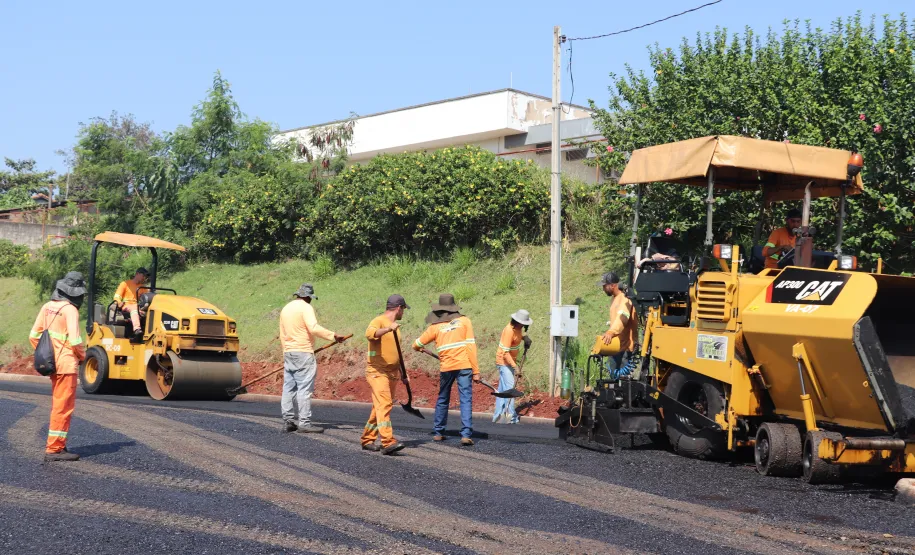 asfalto de acesso à UBS da Vila Monte Castelo