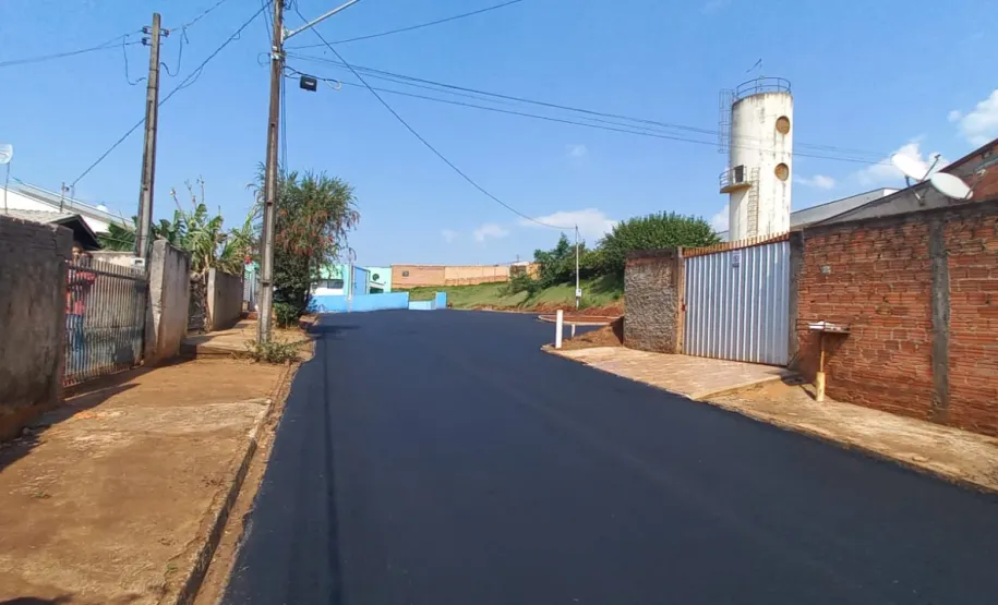 asfalto de acesso à UBS da Vila Monte Castelo