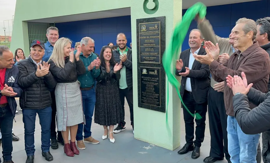 Placa de inauguração