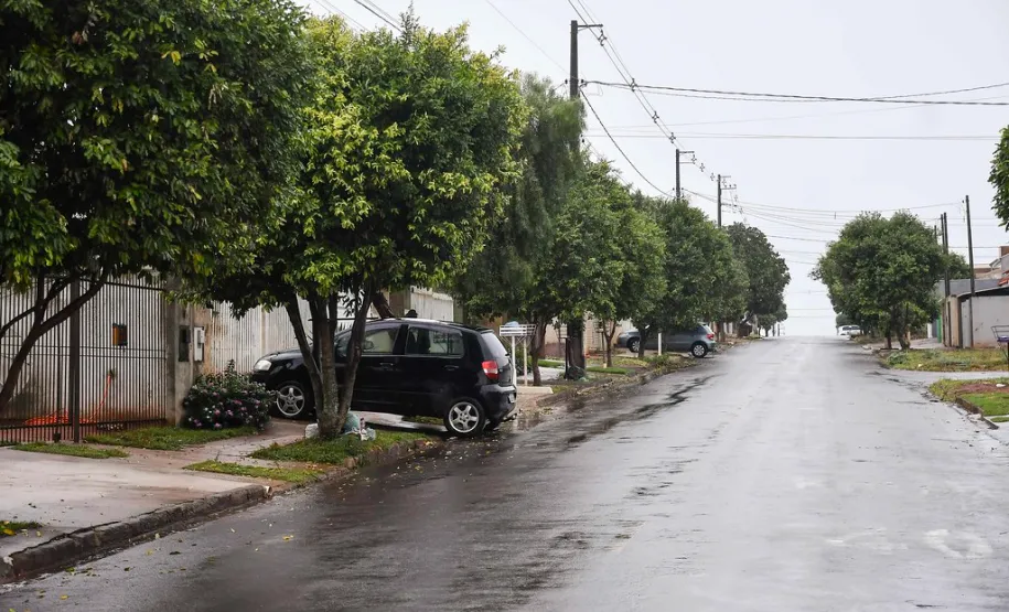 RUA DE UM BAIRRO NO MUNICIPIO