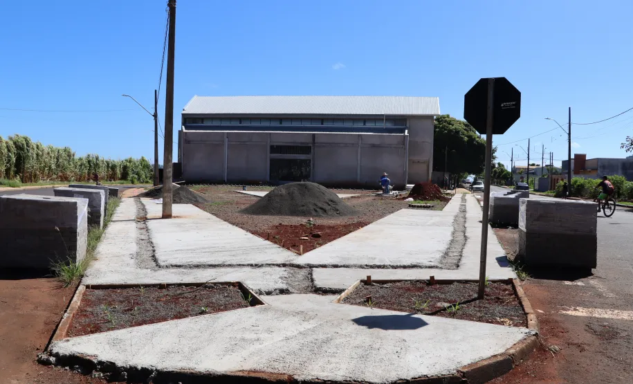 imagem três praças no Jardim Europa e Aeroporto