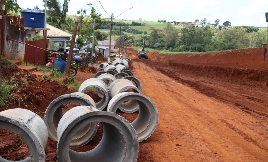 A Prefeitura de Ivaiporã dá início a obras no valor de na Rua Três Marias