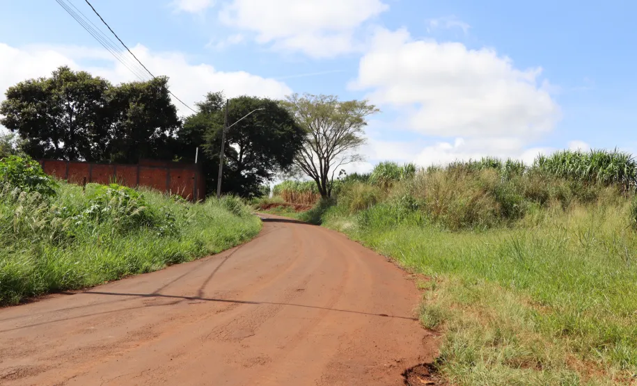 A Prefeitura de Ivaiporã dá início a obras no valor de na Rua Três Marias