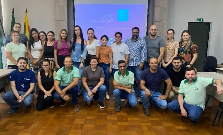 Palestra com Servidores de Ivaiporã - Compras Públicas
