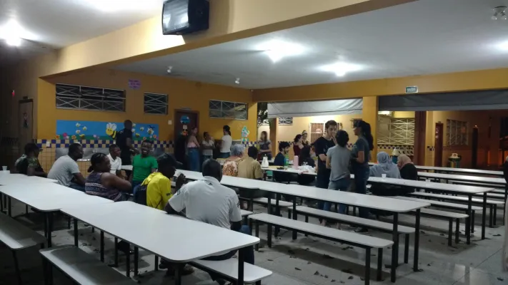 Momento de confraternização durante intervalo da aula.