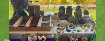 Estande solo na escola